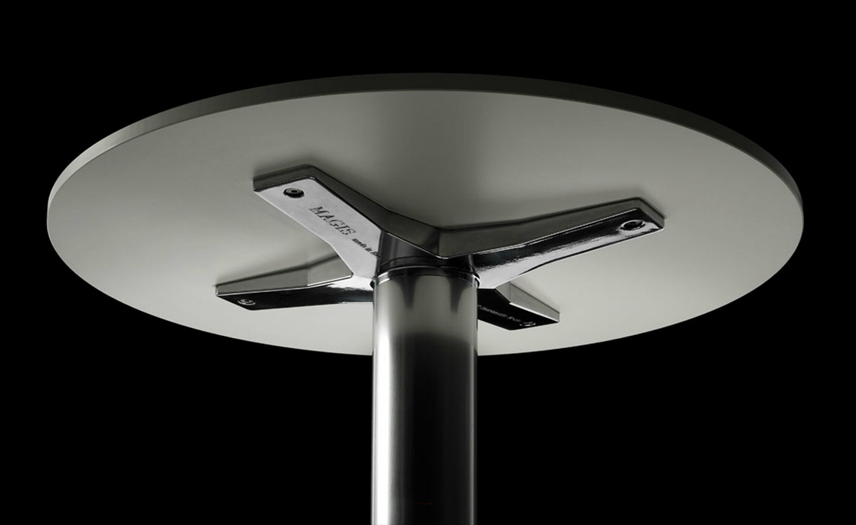 开云（中国） - 桌几|咖啡桌|办公家具|设计师家具|Table_One小酒馆餐桌